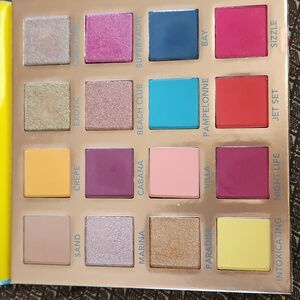BH Cosmetics Summer In St Tropez Palette